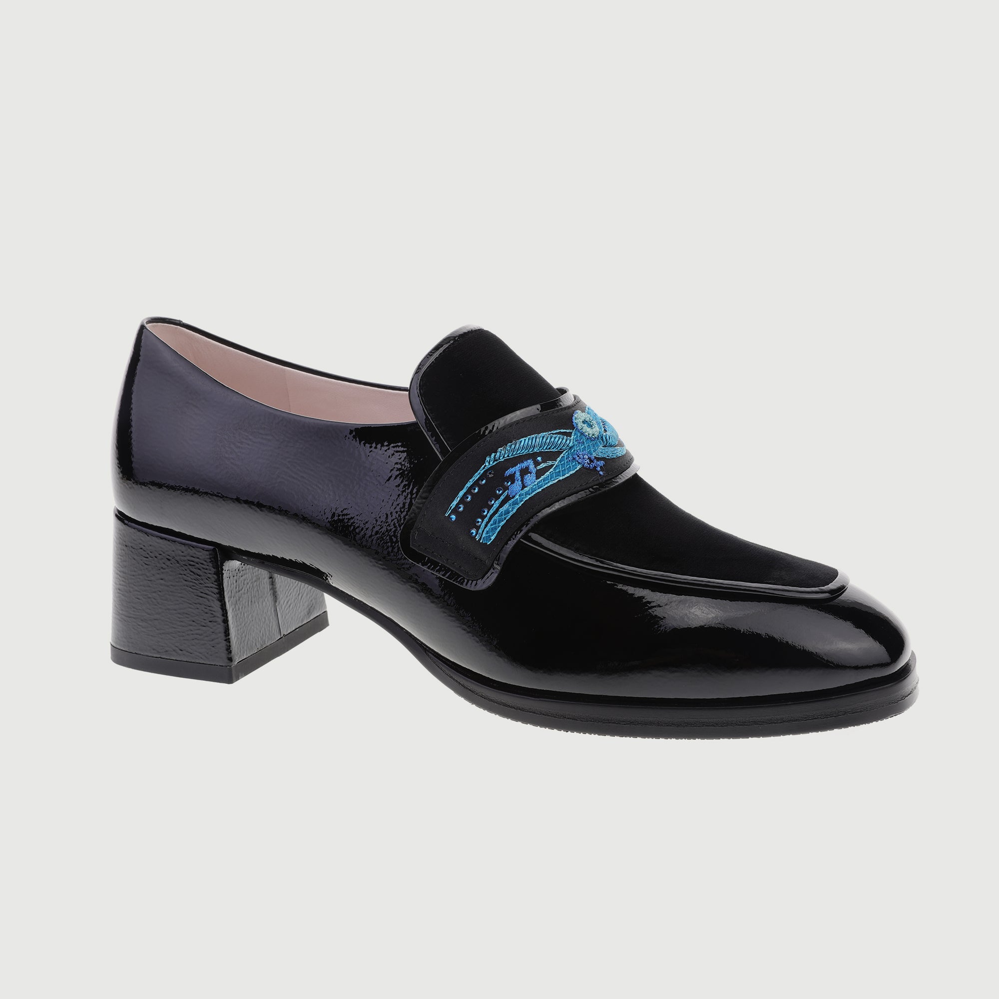 Embroidered Business Loafer