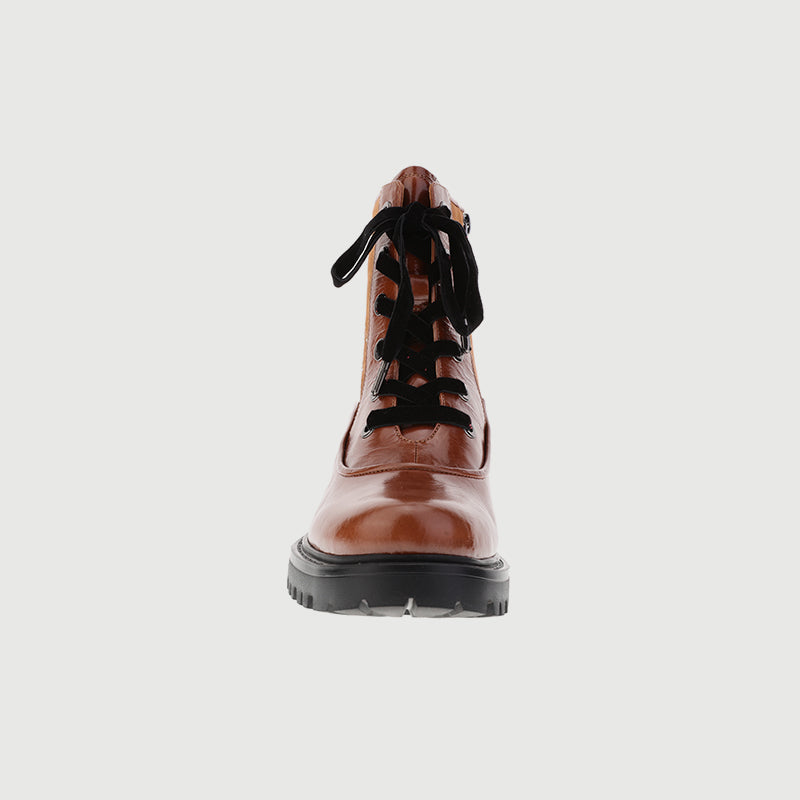 Casual Boots in Oil-Tanned Leather