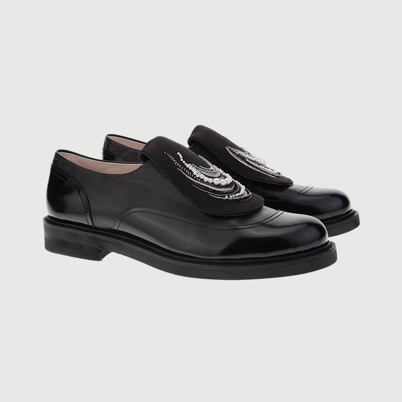 Casual Loafers with Beaded Embroidery
